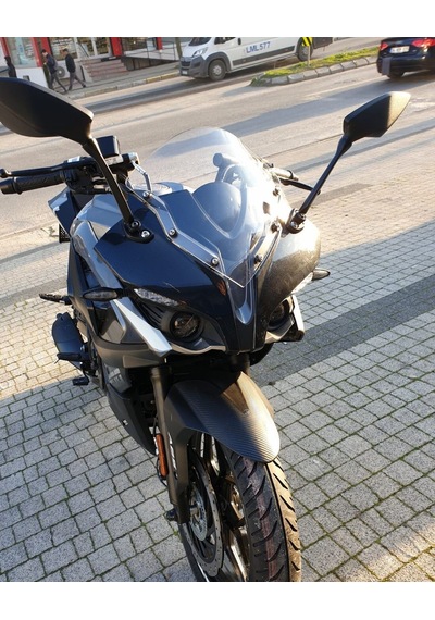 Motocam Bajaj Pulsar Rs 200 Ön Cam 2015-2026 Model 33cm Şeffaf Renkli 4mm Sportif