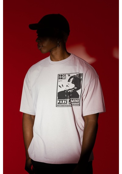 Sevbano Rock In Roll Park Jimin Sırt Baskılı Unisex Oversize Şarkıcı Tişö Beyaz