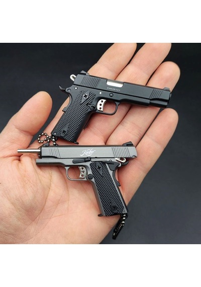 Colt Tabanca Gerçekçi Sökülebilir Ve Kurulabilir Anahtarlık Çok Renkli 03791885