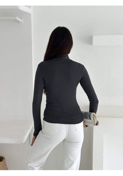Kadın Yarım Balıkçı Yaka Parmak Geçmeli Full Likralı Buzz Body Siyah
