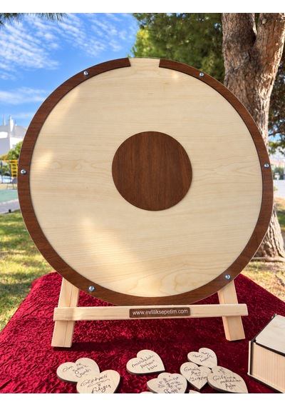 Kişiye Özel Akçaağaç Zeminli Ceviz Çerçeveli Yuvarlak Anı Kutusu 50cm İçi Yuvarlak İsimlikli