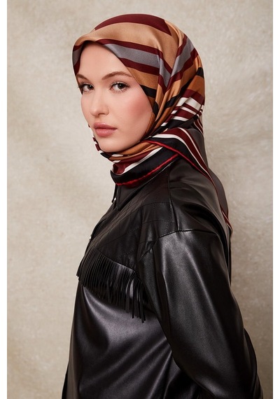 Levidor Kare Desenli Twill İpek Eşarp-0920 Kırmızı