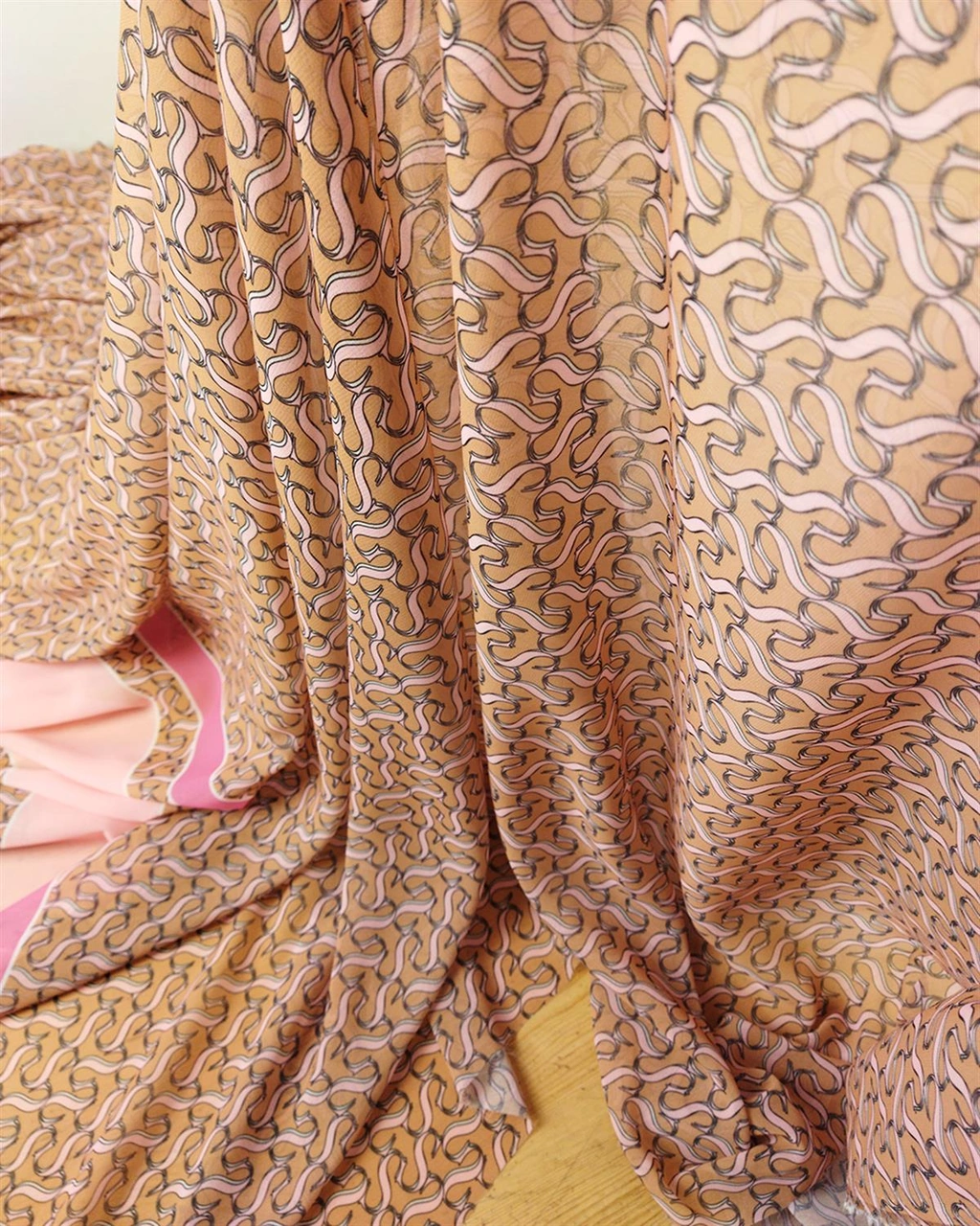Şifon Pembe Kahve En: 154 Cm-542 Renkli