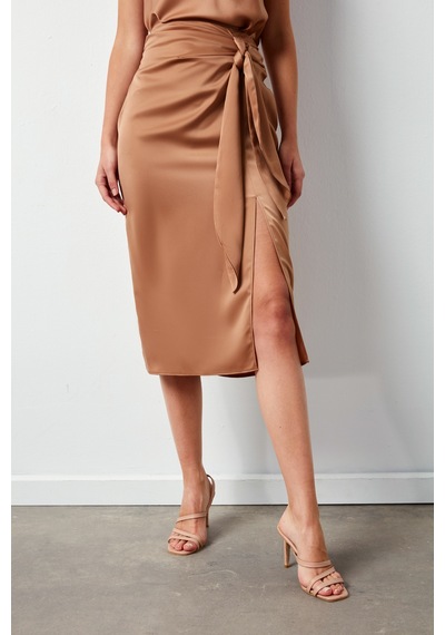 Sateen Yırtmaçlı Saten Etek - Camel