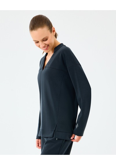 Skechers W Soft Touch V Neck Asymmetric Sweatshirt Kadın Siyah Sweatshirt S2520064-3817 Siyah