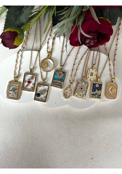 Çelik Vintage Kolye Gold