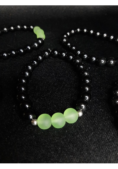 Mryart Doğal Görünümlü Siyah & Yeşil Cam Boncuklu El Yapımı Bileklik - Unisex Siyah - Yeşil