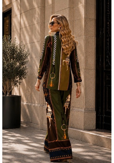 Tencelle Woman Kadın Haki Kahverengi At Desenli Gömlek Pantolon İkili Takım Geniş Paça Rahat Kesim Yesil Tencelle Woman Kadın Haki Kahverengi At Desenli Gömlek Pantolon İkili Takım Geniş Paça Rahat Kesim Yesil