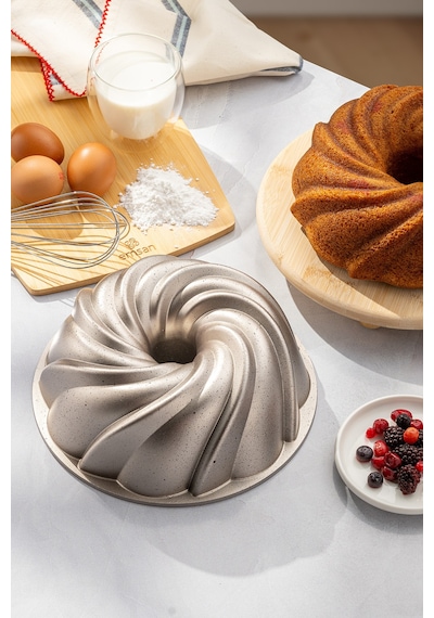 Emsan Golden Cake Döküm Kek Kalıbı 25 Cm Gold
