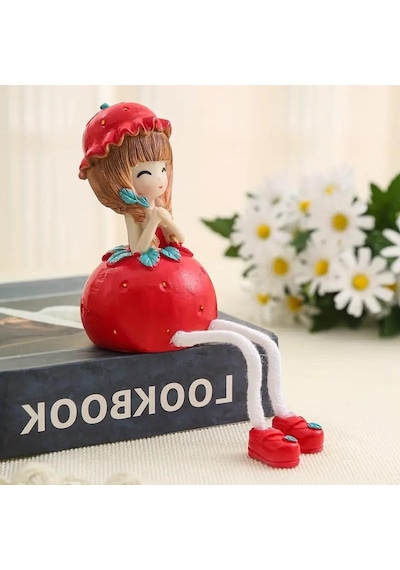 Ayakları Sallanan Ananas Çilek Gövdeler Biblo Dekoratif Hediye Ürün Vitrin Süsü Ev Hediyesi 20 Cm.
