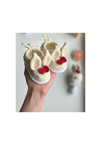 Amigurumi Kalpli Elbiseli Tavşan Set
