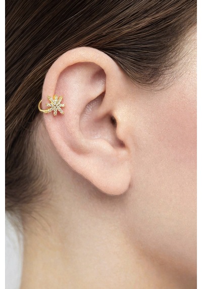925 Ayar Gümüş Gold Zirkon Taşlı Yıldız Motifi Deliksiz Kıkırdak Küpesi Ear Cuff Barcode Altın