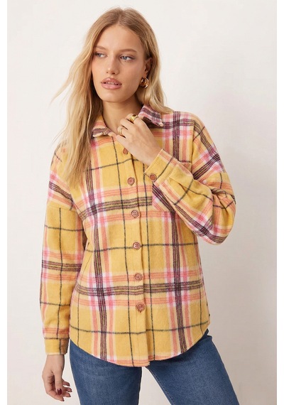 Armonika Kadın Sarı Oversize Ekoseli Kaşe Cepli Oduncu Gömlek Arm-26k001089