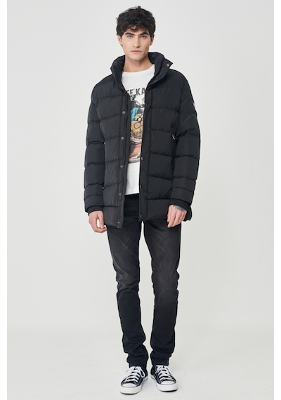 Lee Regular Fit Normal Kesim Dik Yaka Siyah Şişme Mont L222360001 Siyah Lee Regular Fit Normal Kesim Dik Yaka Siyah Şişme Mont L222360001 Siyah