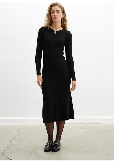 Styleboom X Peraluna Dorset Dress Toka Detaylı Ribana Örgü Midi Kadın Triko Elbise - Siyah-siyah Siyah Styleboom X Peraluna Dorset Dress Toka Detaylı Ribana Örgü Midi Kadın Triko Elbise - Siyah-siyah Siyah