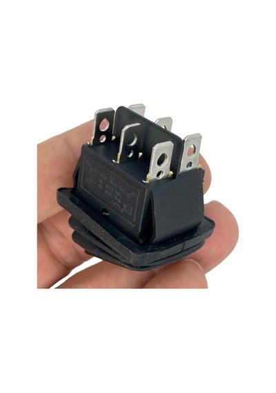 Ic-108w Geniş Işıksız Körüklü Anahtar On-off-on 6p