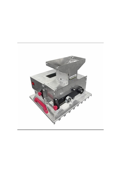 Kadıoğlu C50 Ev Tipi Zeytin Kırma Ve Çizme 2 Si 1 Arada Makine