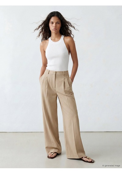 Lcw Comfort Ekru Halter Yaka Kadın Triko Atlet