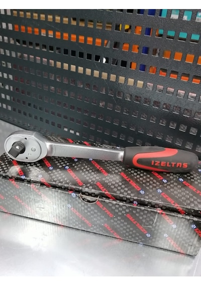 İzeltaş Cırcır Kolu ( 32 Dış ) 1/2'' 250 Mm