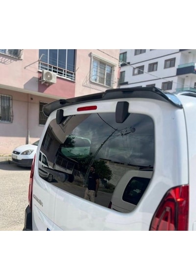 Citroen Berlingo Siyah Yarasa Spoiler