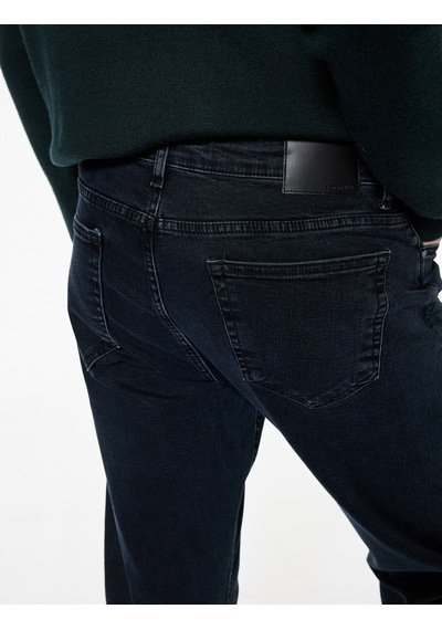 Koton Cepli Straight Fit Düz Paça Jean Pantolon - Straight Fit Mark Jeans Koyu İndigo 7wam40029nd Koton Cepli Straight Fit Düz Paça Jean Pantolon - Straight Fit Mark Jeans Koyu İndigo 7wam40029nd