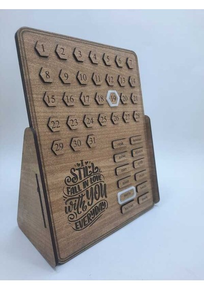 Dükkan Design Ahşap Sonsuz Masa Takvimi