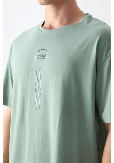 Air Jones Tommy Life Açık Yeşil %100 Pamuk Kalın Yumuşak Dokulu Oversize Fit Baskılı Erkek T-shirt - 88355 CAMEL