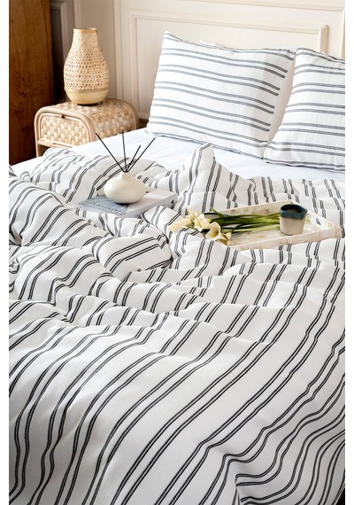 Mios Siyah Çift Kişilik Yatak Örtüsü Seti 220x240 2 Yastık 50x70 5502