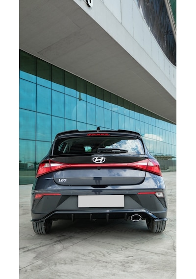 Hyundai İ20 2023+ Sağ Sol Arka Flap Parlak Siyah Arka Tampon Yan Eki