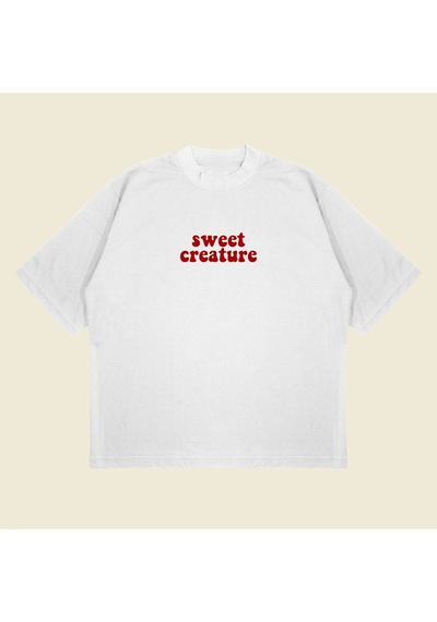 Startmore Sweet Creature Baskılı Oversize Unisex Pamuklu Nefes Alan Kalın Kumaşlı Beyaz Startmore Sweet Creature Baskılı Oversize Unisex Pamuklu Nefes Alan Kalın Kumaşlı Beyaz