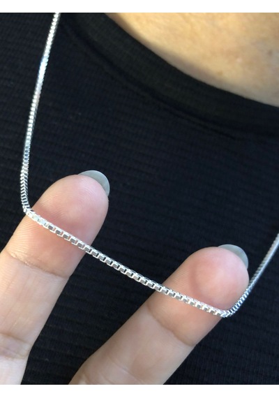 1.5 Mm Küp Zincir Gümüş Işıklı Kutuda Sevgiliye Eşe Babaya Kolye Gümüş