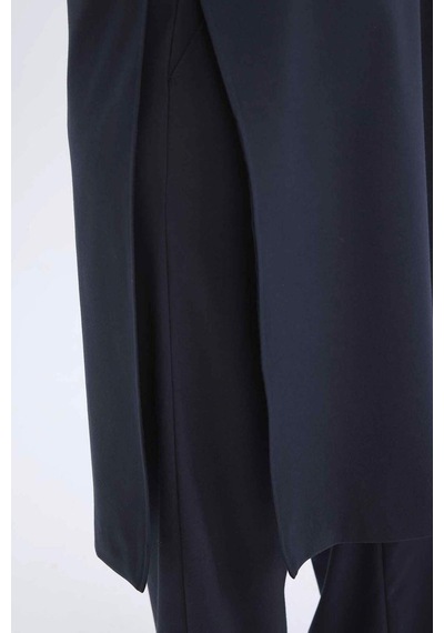DeFacto Regular Fit V Yaka Basic Düz Uzun Cepli Süveter E1340AX25SPNV173 Lacivert