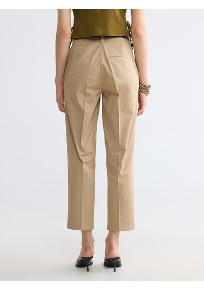 Lcwaıkıkı Classic Bej Beli Kemerli Gabardin Kadın Pantolon