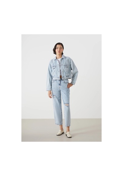 LC Waikiki Lcw Vision İndigo Gömlek Yaka Oversize Crop Kadın Jean Ceket Lıght Indıgo Rod LC Waikiki Lcw Vision İndigo Gömlek Yaka Oversize Crop Kadın Jean Ceket Lıght Indıgo Rod