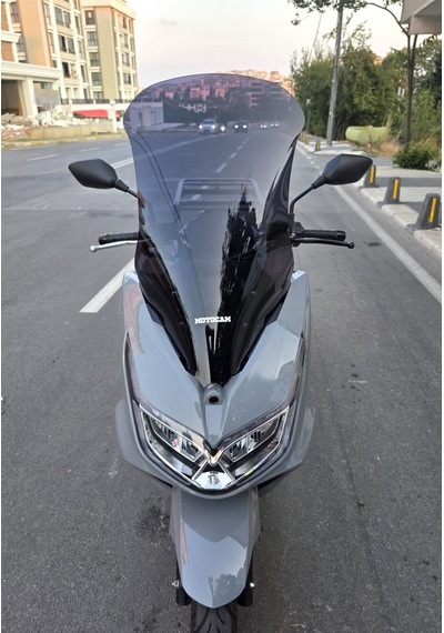 Motocam Motolüx Mcx 125 Ön Cam 2024-2026 Model 68cm Siyah Renkli 4mm