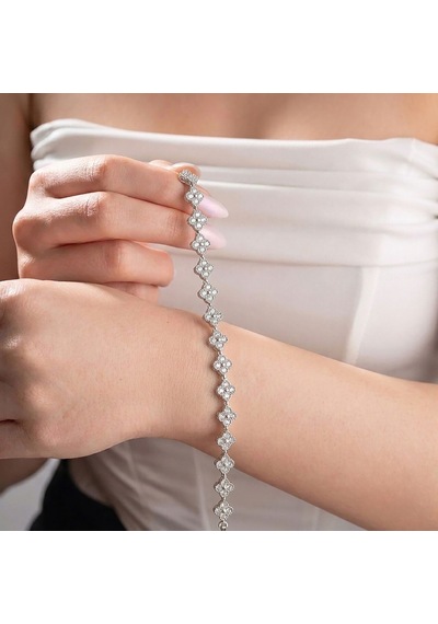 Premium Parlak Gümüş Renk 8 Mm Zirkon Taş Çiçek Model Kadın Bijuteri Bileklik 3183kbv6d4 18cm