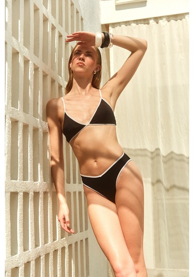 Açelyaokcu Premium Biye Detaylı Hera Fit Kadın Bikini Altı Siyah