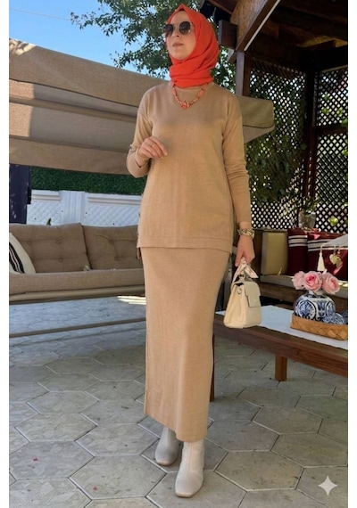 Rabia Şamlı Sezen Triko Takım Bej Çok Renkli