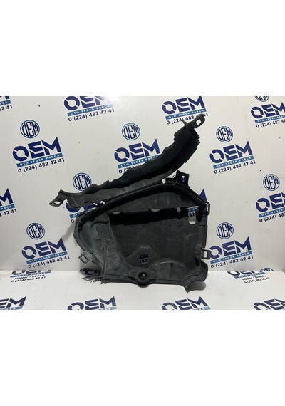 Renault Megane 4 - Clıo 5 Eksantrik Kapağı 135632713r -