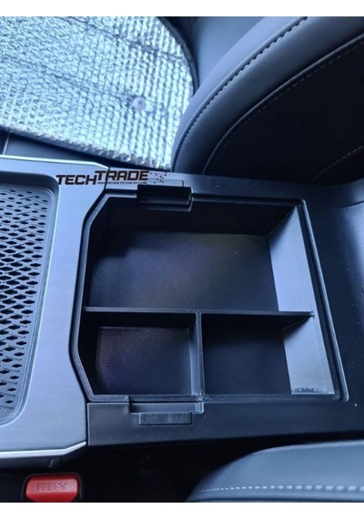 Chery Tiggo 7 Pro Avantgarde Kolçak Organizer-3 Bölmeli