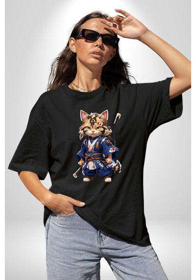 Asyalı Kedi Samuray Savaşcı Pamuklu Bisiklet Yaka Unisex Oversize Boyfriend Dijital Baskılı Siyah T-shirt Siyah