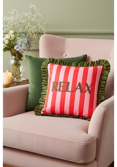 Relax Nakışlı Dekoratif Kırlent Kılıfı Pembe