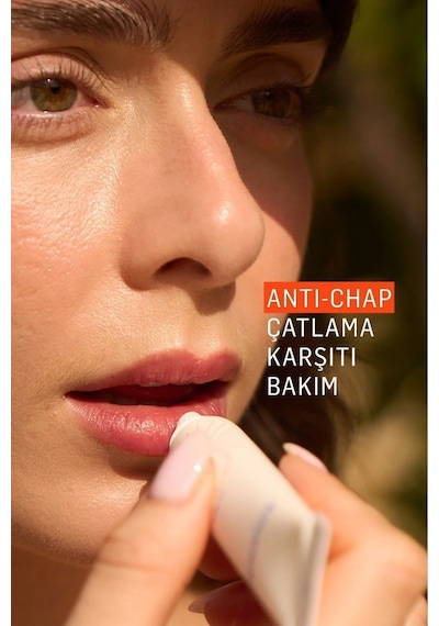 Athenias Lip Balm Anti Chap 15 gr Spf15 Organik Çilek Aromalı Dudak Bakımı Çatlak Karşıtı