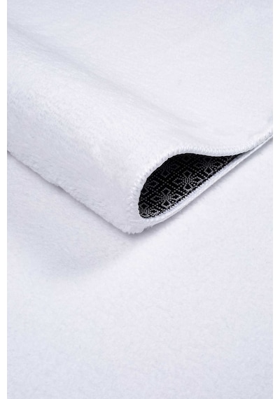 Vl Oval Comfort Overloklu Beyaz Peluş Halı Beyaz