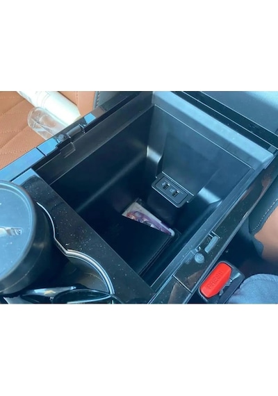 Chery Tiggo 8 Pro Kolçak Organizer 3 Bölme Avantgarde Modellere Uyumlu Değildir