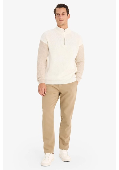 DeFacto Regular Fit Normal Kesim Kumaş Pantolon Cepli Düz Paça E2937AX24WNBG198