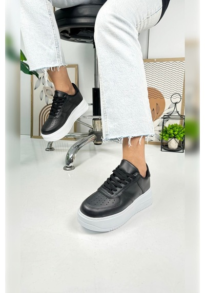 Günlük Kadın Sneaker Bağcıklı Hafif Kalın Yüksek Tabanlı Yürüyüş Nefes Alan Spor Ayakkabı 451 Siyah - Beyaz Günlük Kadın Sneaker Bağcıklı Hafif Kalın Yüksek Tabanlı Yürüyüş Nefes Alan Spor Ayakkabı 451 Siyah - Beyaz