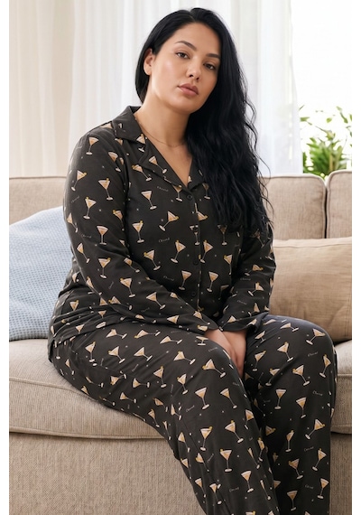 Siyah İnci Desenli Termal Kumaşlı Ultra Soft Yumuşak Büyük Beden Battal Boy Düğmeli Örme Pijama Takımı 26226510 Antrasit Siyah İnci Desenli Termal Kumaşlı Ultra Soft Yumuşak Büyük Beden Battal Boy Düğmeli Örme Pijama Takımı 26226510 Antrasit