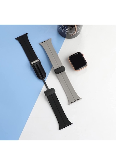 Apple Uyumlu  Watch Series 8 45 MM Kordon Ayalanabilir Mıknatıslı Mat Silikon Krd84