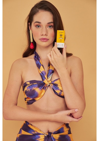 Eda Taşpınar Invisible Yüz Güneş Korucu Stick SPF50+ 20 G
